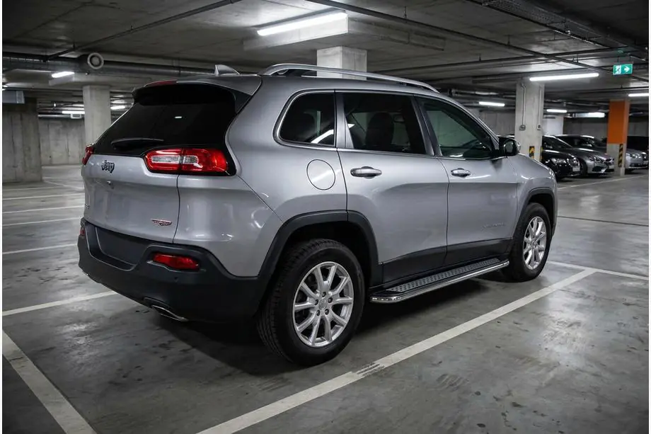 Jeep Cherokee KL 2013– Bočné nášľapy Maydos V2 (2 ks, hliník) Image