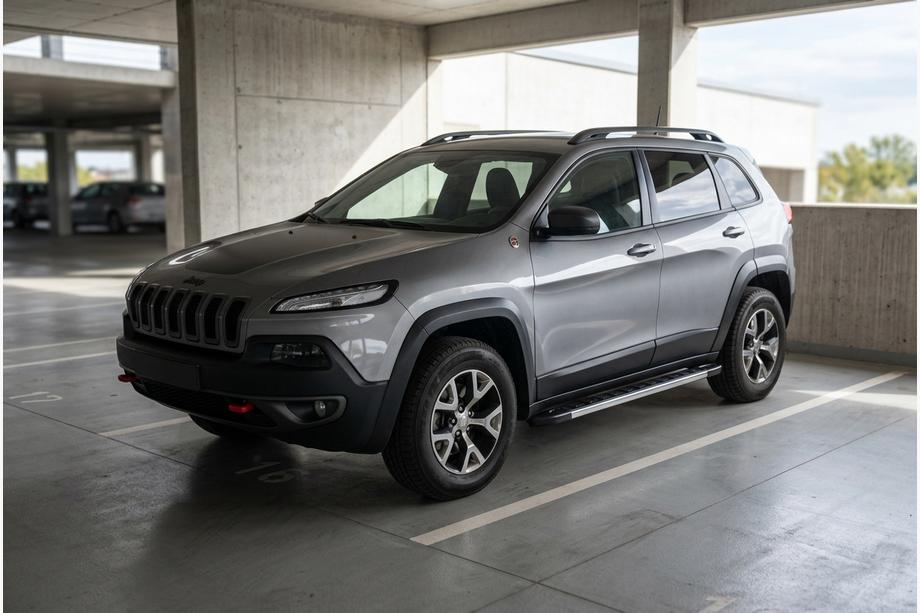 Jeep Cherokee KL 2013– Bočné nášľapy RedLine V1 (2 ks, hliník) Fotografia 1