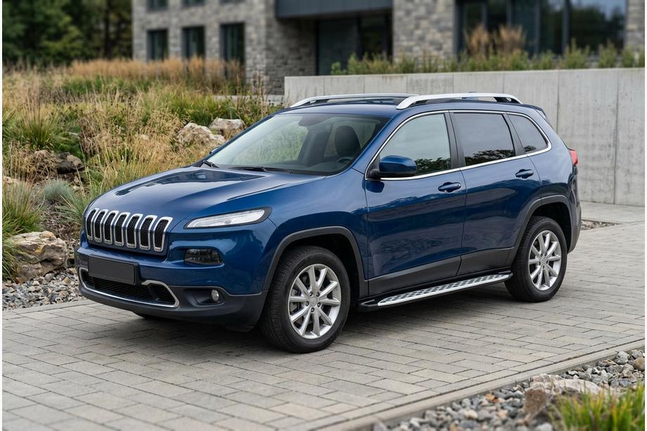 Jeep Cherokee KL 2013– Bočné nášľapy Shining V1 (2 ks, hliník) Fotografia 1