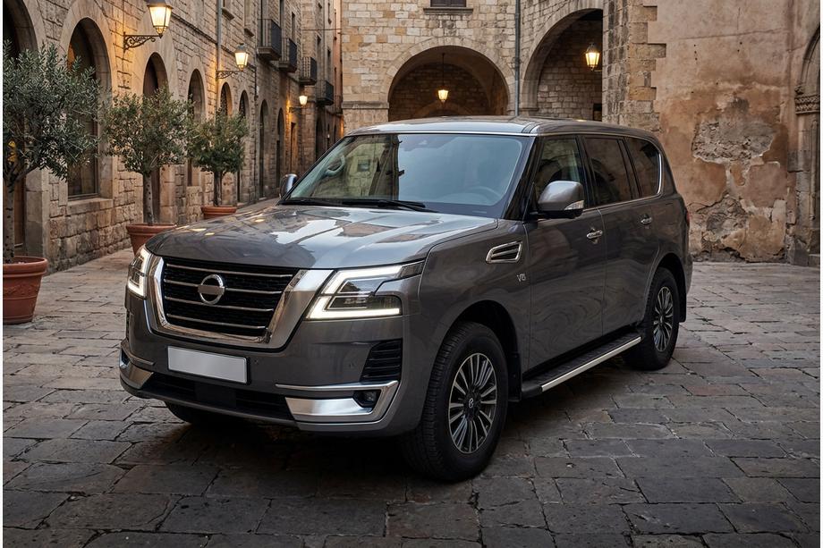 Nissan Armada 2016–2024 Bočné nášľapy Fullmond (2 ks, hliník) Image