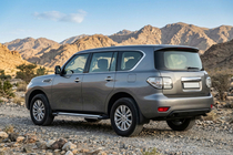 Nissan Armada 2016–2024 Bočné nášľapy Rainbow (2 ks, hliník) fotografia 1