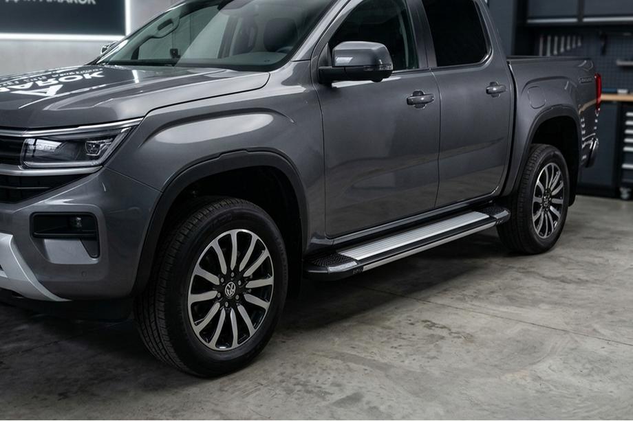 Volkswagen Amarok 2022– Bočné nášľapy Rainbow (2 ks, hliník) Image