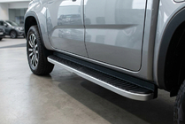 Ford Ranger 2022– Bočné prahy Tayga Grey (2 ks, hliník) fotografia 1
