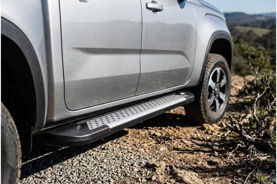 Ford Ranger 2022– Bočné nášľapy Allmond Grey (2 ks, hliník) Image