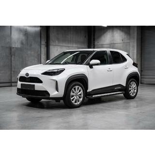 Bočné nášľapy Vision New Black (2 ks, hliník) Toyota Yaris/Yaris Cross (XP210) 2020– fotografia 1