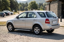 Kia Sorento I BL 2002–2009 Bočné nášľapy Shining V1 (2 ks, hliník) fotografia 1
