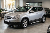 Nissan Qashqai 2007–2010 Bočné nášľapy Shining V1 (2 ks, hliník) fotografia 1