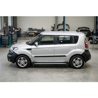 Bočné nášľapy Shining V1 (2 ks, hliník) Kia Soul I 2008–2013 fotografia 1
