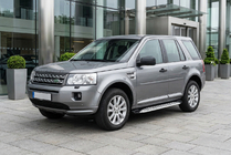Land Rover Freelander II 2006–2014 Bočné nášľapy Shining V1 (2 ks, hliník) fotografia 1