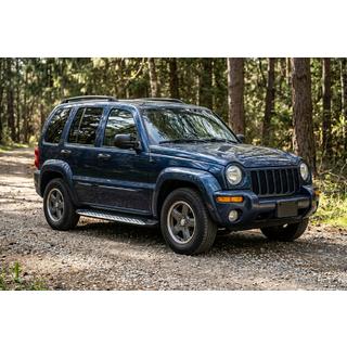 Bočné nášľapy Shining V1 (2 ks, hliník) Jeep Cherokee/Liberty 2002–2007 fotografia 1