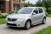 Renault Sandero 2007–2013 Bočné nášľapy Shining V1 (2 ks, hliník) fotografia 1