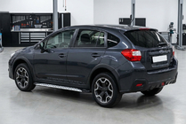 Subaru XV 2011–2017 Bočné nášľapy Shining V1 (2 ks, hliník) fotografia 1