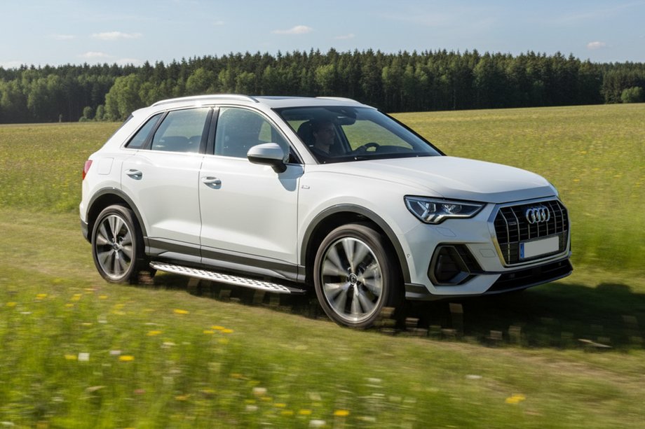 Audi Q3 2019–2025 Bočné nášľapy Shining V1 (2 ks, hliník) Image