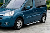 Peugeot Partner Tepee 2008–2018 Bočné nášľapy Shining V1 (2 ks, hliník) fotografia 1