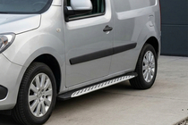 Renault Kangoo 2008–2020 Bočné prahy Shining V1 (krátky rázvor) (2 ks, hliník) fotografia 1