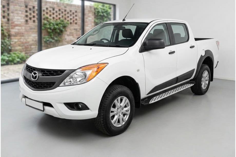 Mazda BT-50 2012– Bočné nášľapy Shining V1 (2 ks, hliník) Image