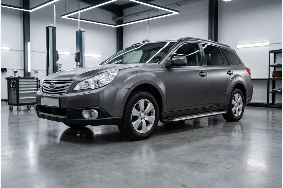 Subaru Outback 2009–2014 Bočné nášľapy Shining V1 (2 ks, hliník) Fotografia 1