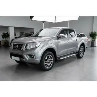 Bočné nášľapy Shining V1 (2 ks, hliník) Nissan Navara/NP300 2016– fotografia 1