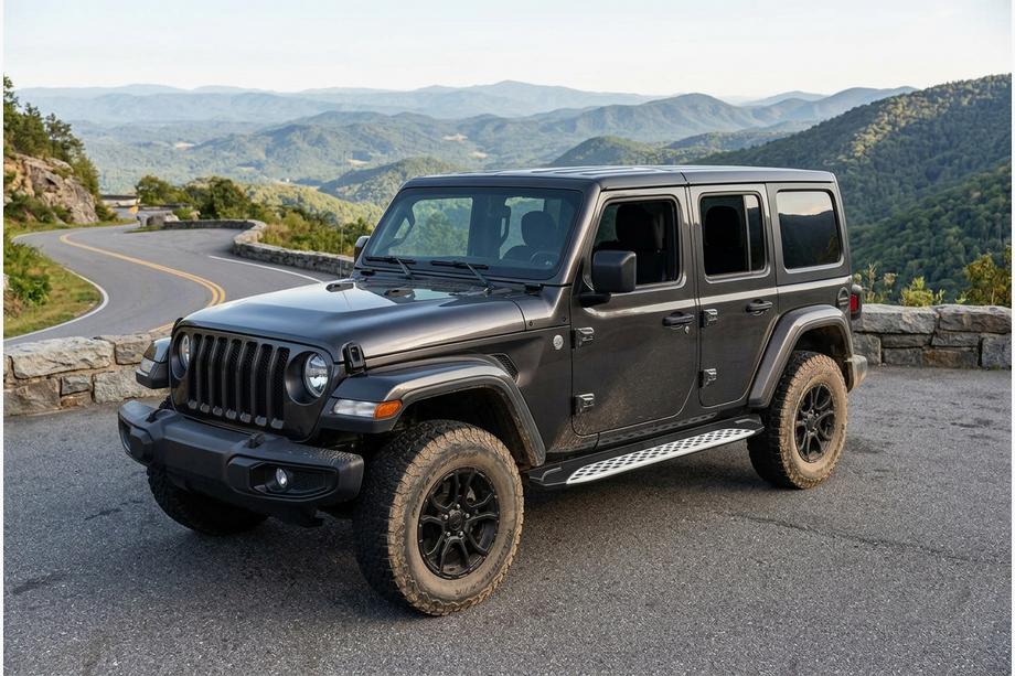 Jeep Wrangler 2018– Bočné nášľapy Shining V1 (2 ks, hliník) Image