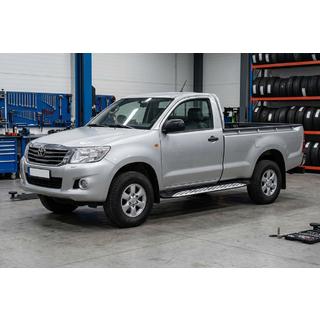 Bočné nášľapy Shining V1 (2 ks, hliník) Toyota Hilux 2006–2015 fotografia 1