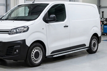 Peugeot Expert 2017– Bočné prahy Shining V1 (krátky rázvor) (2 ks, hliník) fotografia 1