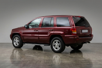 Jeep Grand Cherokee WJ 1999–2004 Bočné prahy Bosphore Grey (2 ks, hliník) fotografia 1