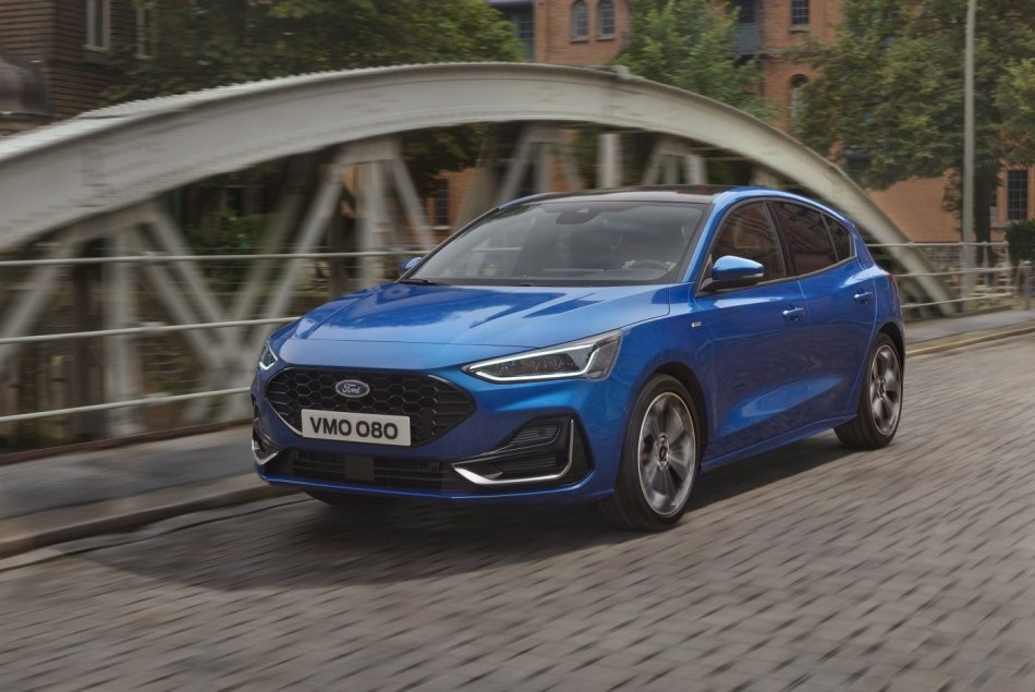Recenzia modernizovaného hatchbacku Ford Focus štvrtej generácie