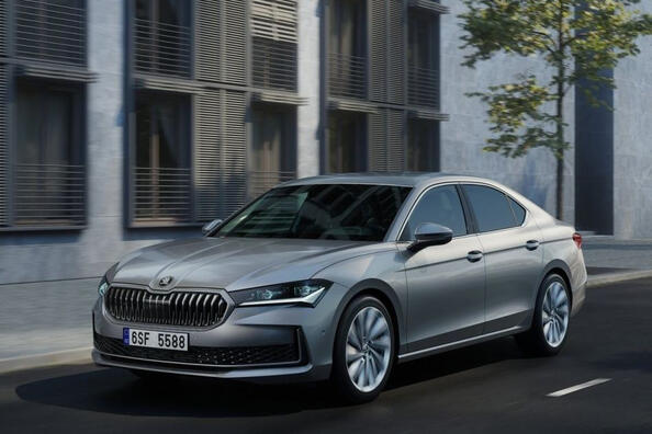 Skoda Superb: prehľad štvrtej generácie modelu