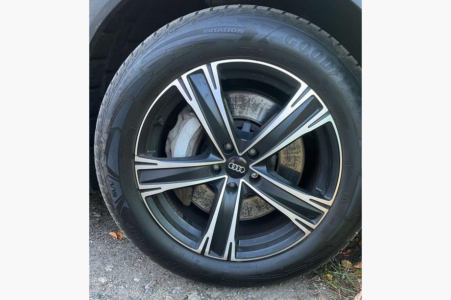 Audi Stredové krytky diskov 59/57 mm ad5957b (4 ks) Image
