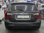 BMW 3 rad E90/E91 2005–2011 Jubilejný emblém 74 mm (zadný) fotografia 3
