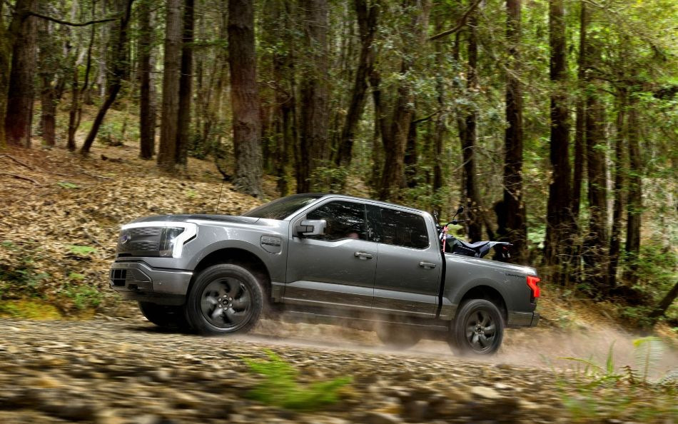 Recenzia elektrického pick-upu Ford F-150 Lightning