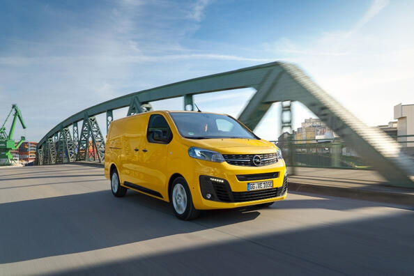Opel Vivaro-e: elektrická dodávka pre biznis aj voľný čas