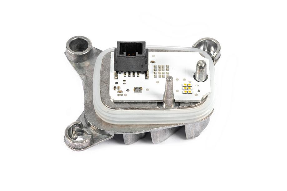 BMW 4 séria F32/F33/F36 2012–2020 LED modul do svetlometu 63117493232 (1 ks, pravý) Fotografia 1