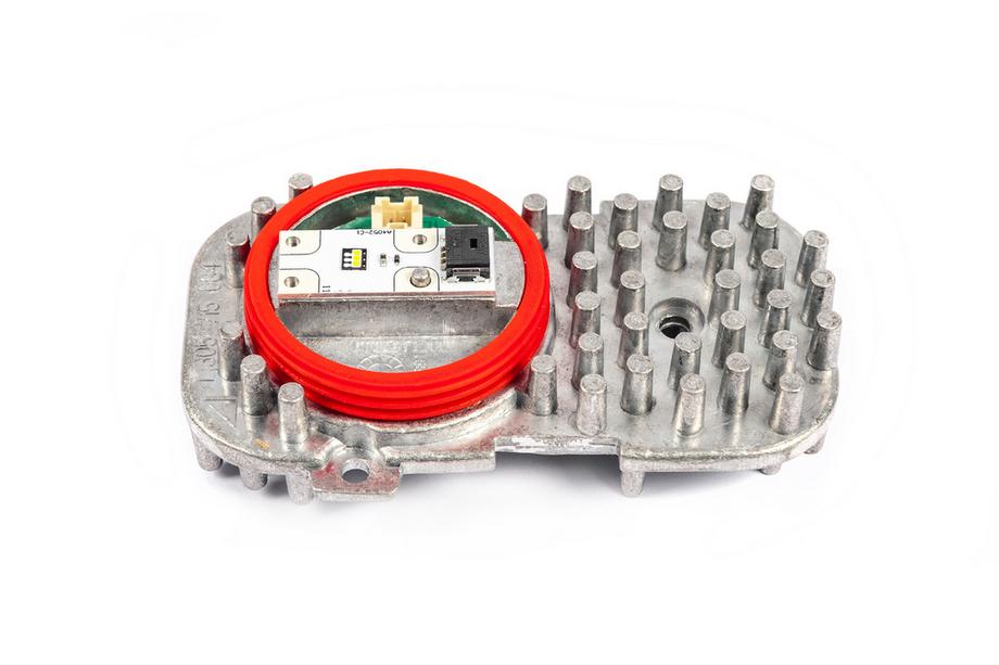 BMW 4 séria F32/F33/F36 2012–2020 LED modul do svetlometu 63117263051 (1 ks) Image
