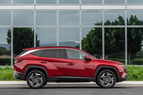 Hyundai Tucson 4. generácia: odvážny dizajn, pokročilé technológie a komfort Fotografia 3