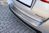 Toyota Auris 2012–2018 Nerezová ochranná lišta zadného nárazníka Carmos (SW) fotografia 8