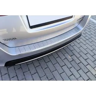 Nerezová ochranná lišta zadného nárazníka Carmos (SW) Toyota Auris 2012–2018 fotografia 1