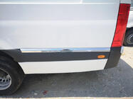 Mercedes Sprinter W907/W910 2018– Nerezové lišty na dvere (10 ks) (ExtraLong) fotografia 5