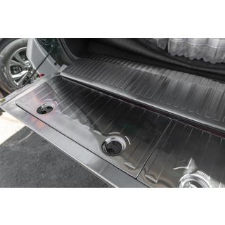 Sada vložiek do kufra (nerezová oceľ) Toyota Land Cruiser 200 2007–2021 fotografia 2