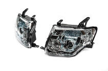 Mitsubishi Pajero Wagon IV 2006–2021 Predné svetlomety OEM (2 ks) fotografia 7