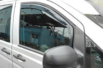 Mercedes Vito W639 2004–2014 Okenné deflektory vkladacie Niken Luxury (2 ks) fotografia 1