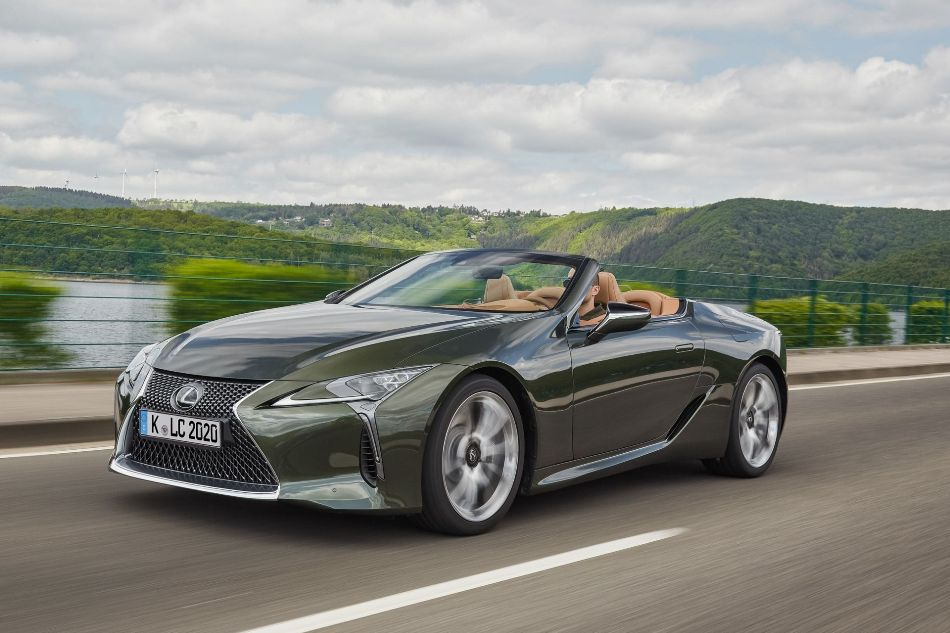 Lexus LC 500 Convertible: luxus a jazdný zážitok pod holým nebom