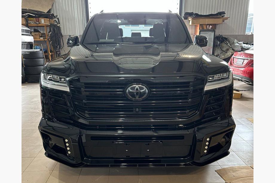 Toyota Land Cruiser 300 2021– Sada bodykitu WALD (pre Prestige) Image