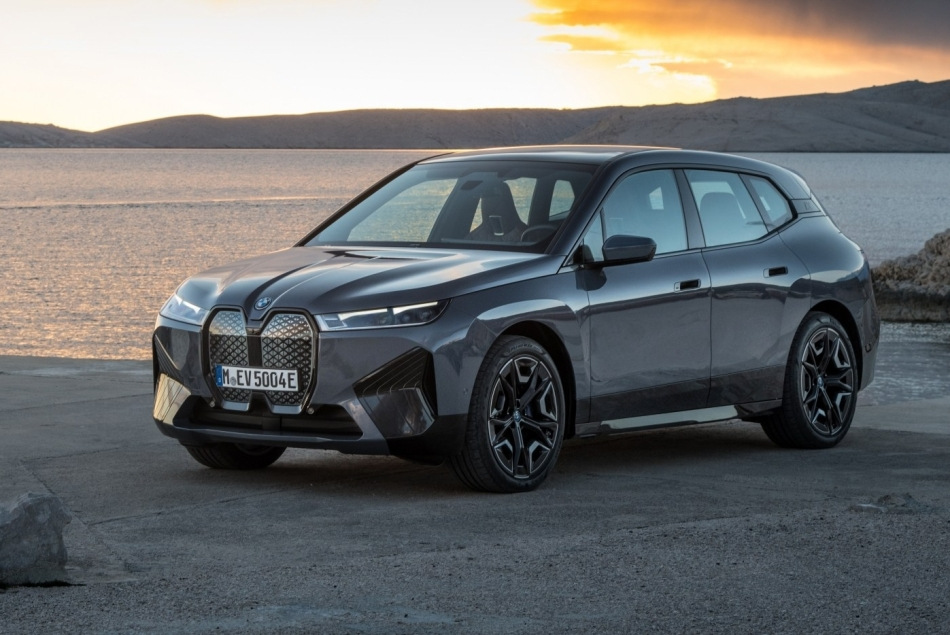 BMW iX: prehľad a parametre elektrického SUV