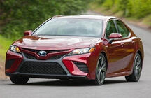 Toyota Camry 2017–2023 Prémiové zástěrky (USA, SE/XSE) (4 ks) fotografia 7