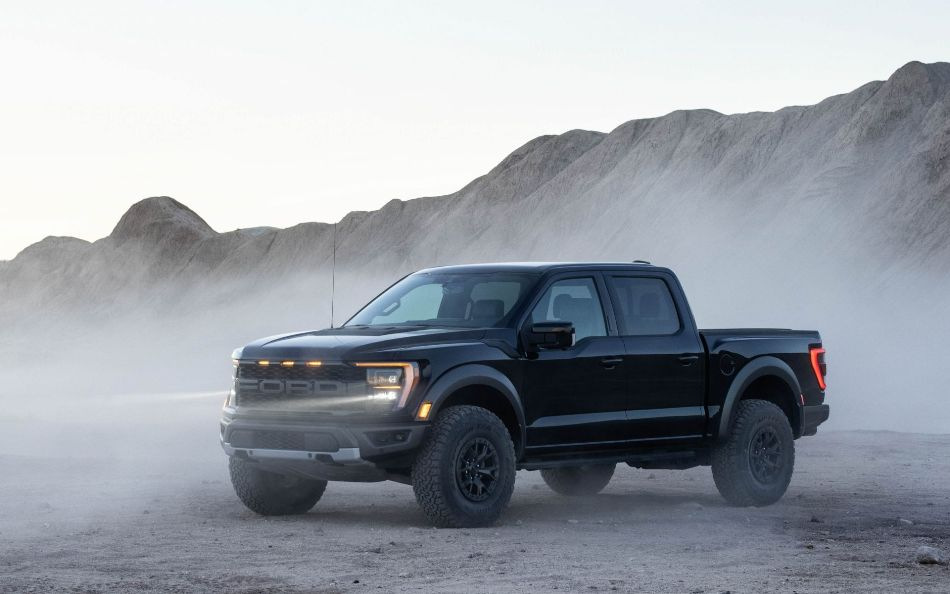 Ford F-150 Raptor: pickup, ktorý zdolá terén