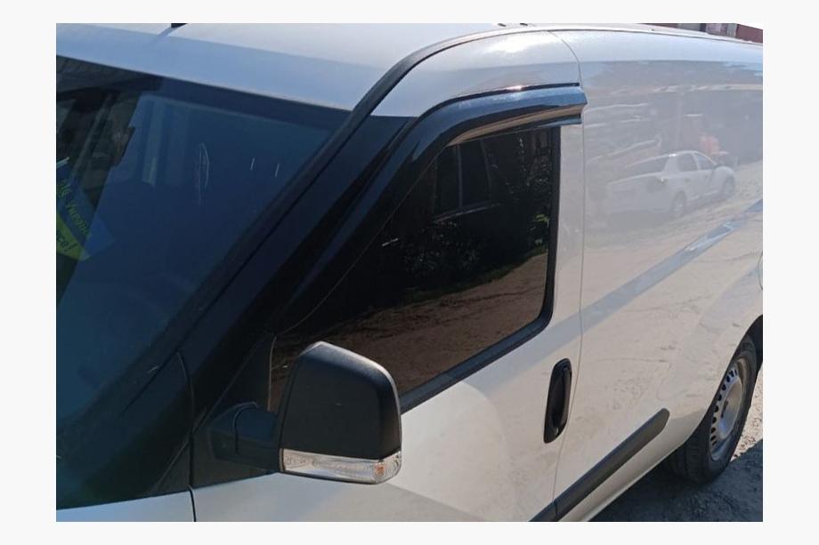 Opel Combo 2012–2018 Ofuky okien (2 ks, Sunplex Sport) Image