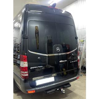 Lišta okolo zadného skla Carmos (2 ks, nerez) Mercedes Sprinter W906 2006–2018 fotografia 4