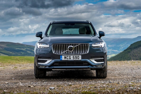 Volvo XC90: prehľad modernizovaného SUV druhej generácie Fotografia 3