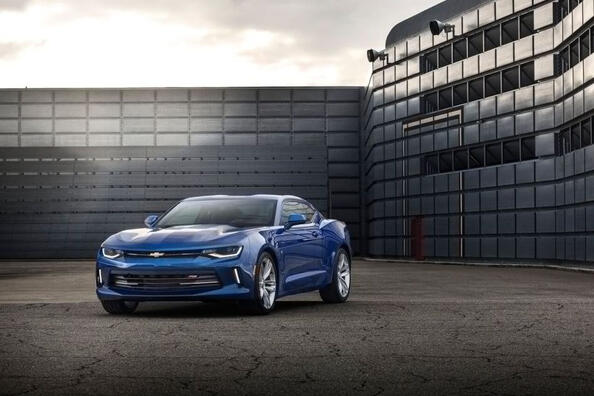 Chevrolet Camaro šiestej generácie: recenzia